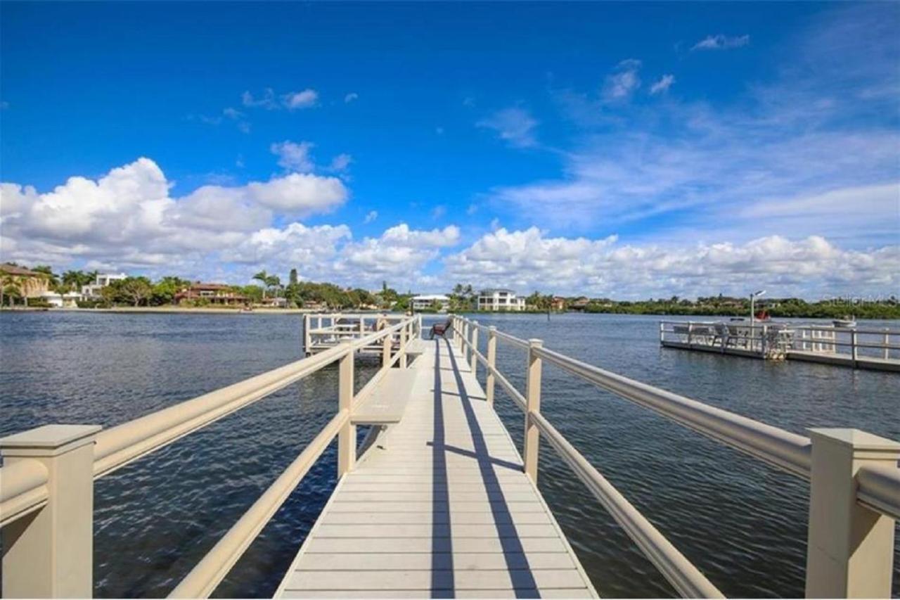 Siesta Key Escape Ground Floor Steps To Heated Pool And Free Trolleyアパートメント エクステリア 写真