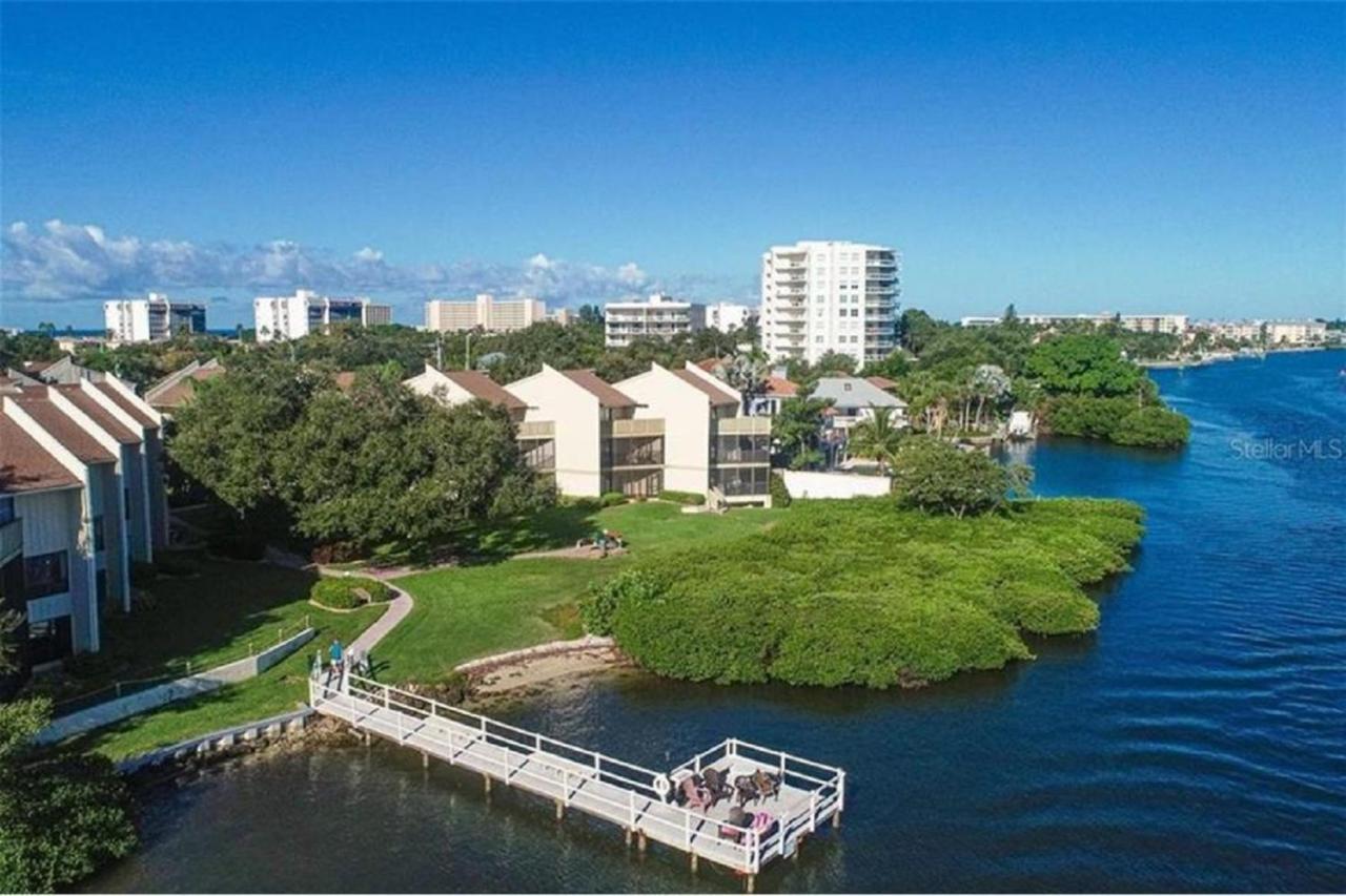 Siesta Key Escape Ground Floor Steps To Heated Pool And Free Trolleyアパートメント エクステリア 写真