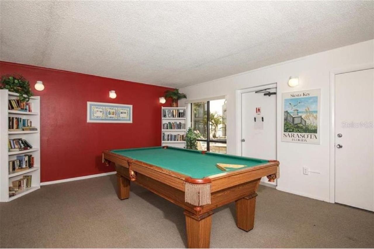 Siesta Key Escape Ground Floor Steps To Heated Pool And Free Trolleyアパートメント エクステリア 写真
