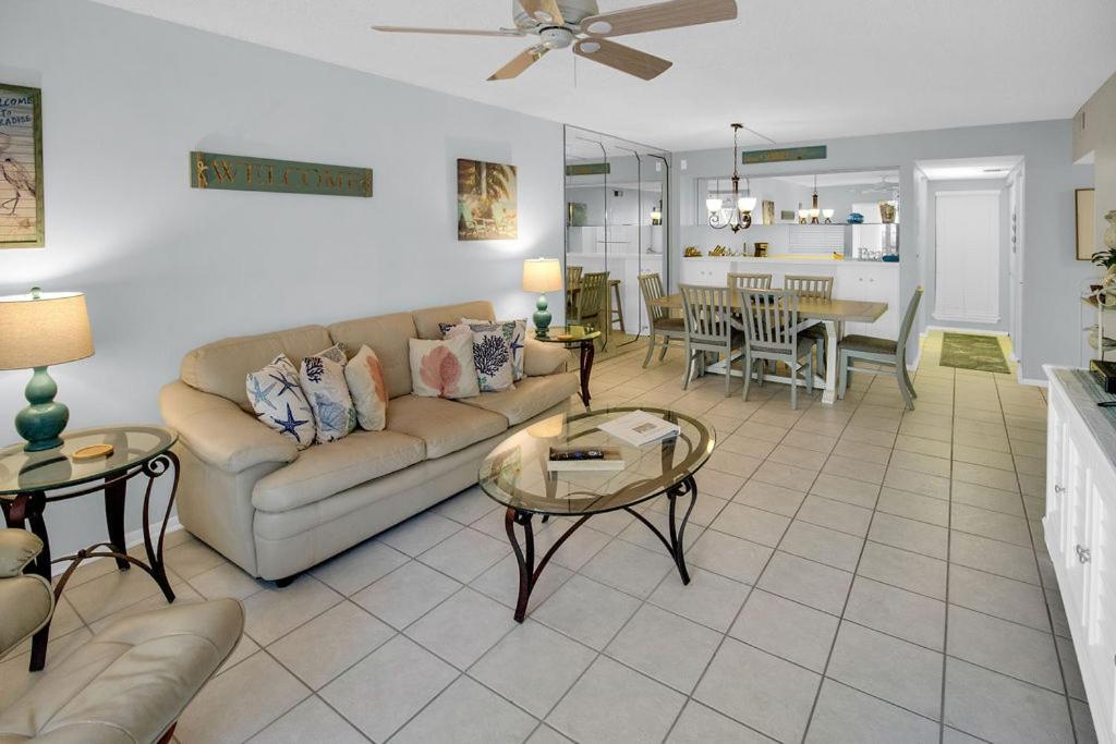Siesta Key Escape Ground Floor Steps To Heated Pool And Free Trolleyアパートメント エクステリア 写真